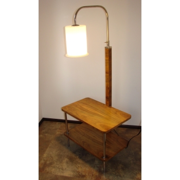 elegancka lampa vintage ze szklanym kloszem